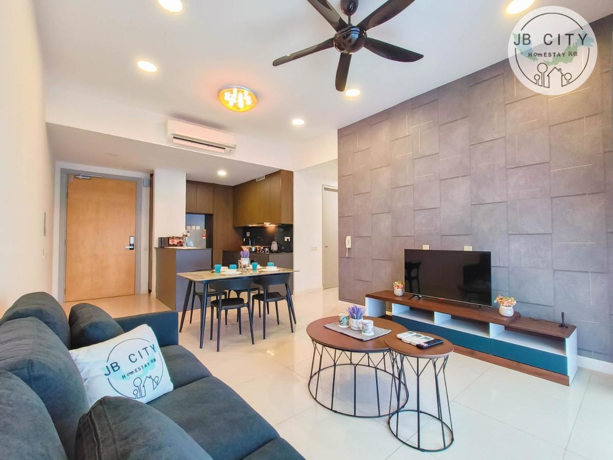 Grand Medini By Rr Jbcity 努沙再也 外观 照片