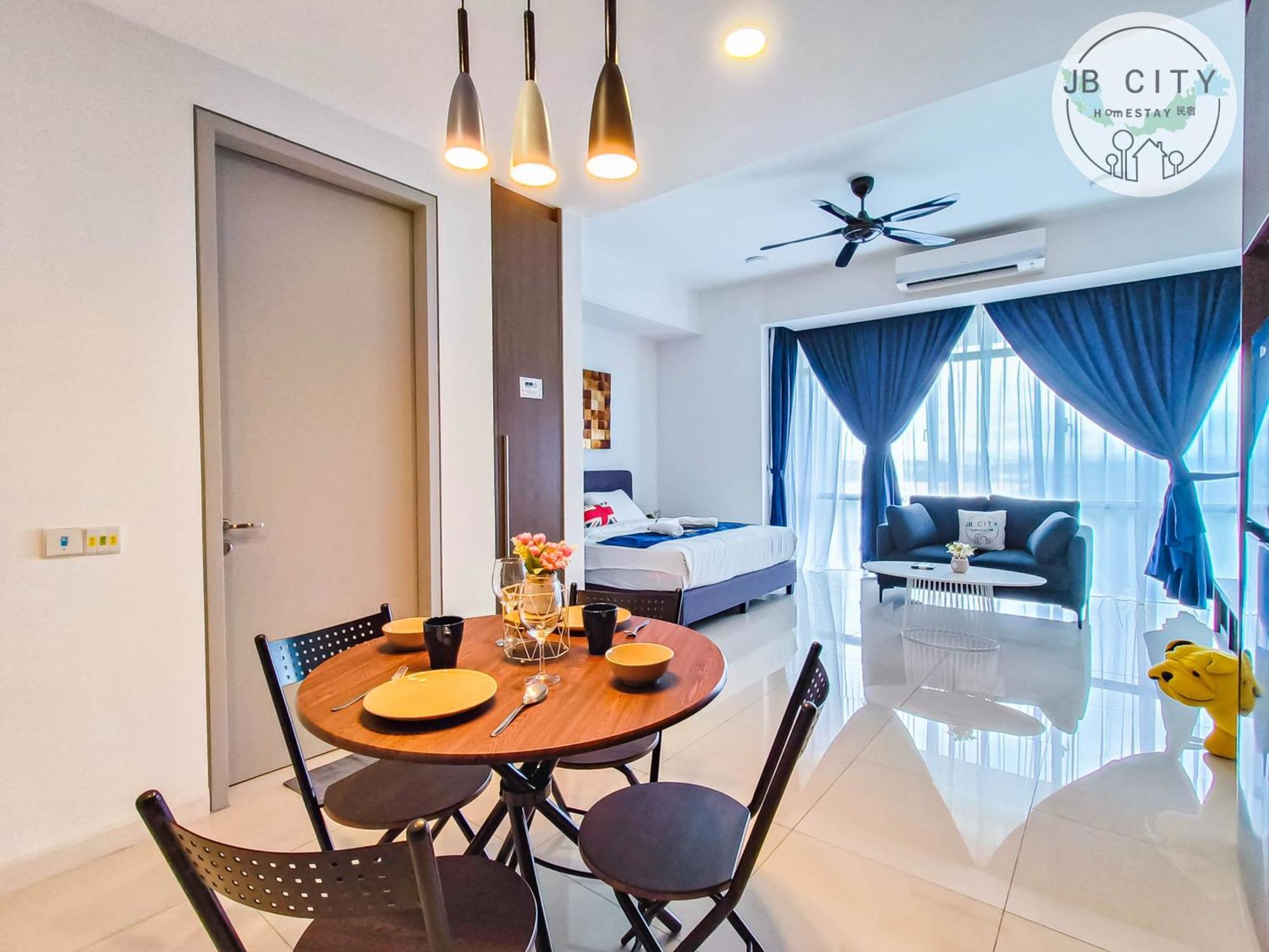 Grand Medini By Rr Jbcity 努沙再也 外观 照片