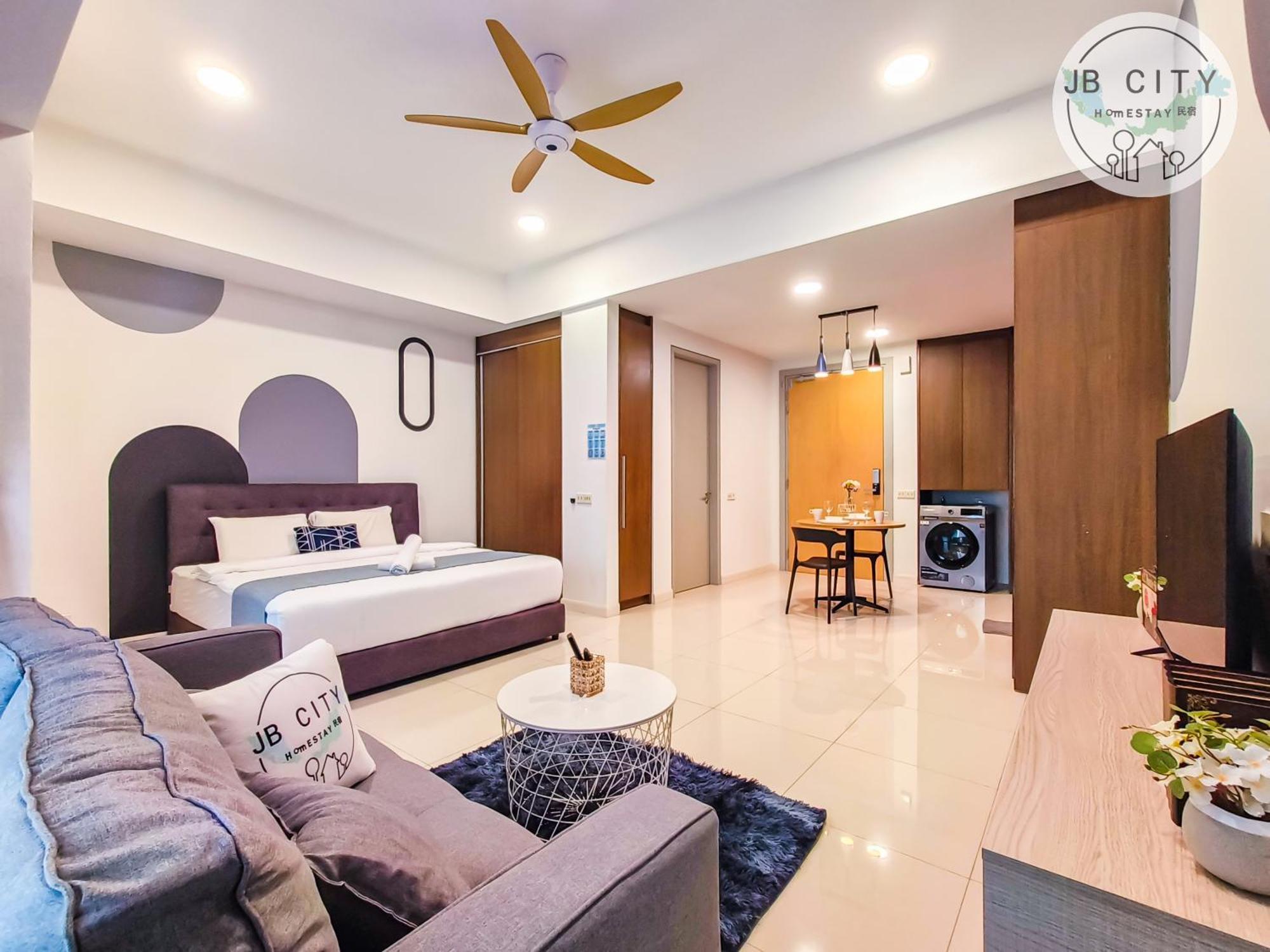 Grand Medini By Rr Jbcity 努沙再也 外观 照片