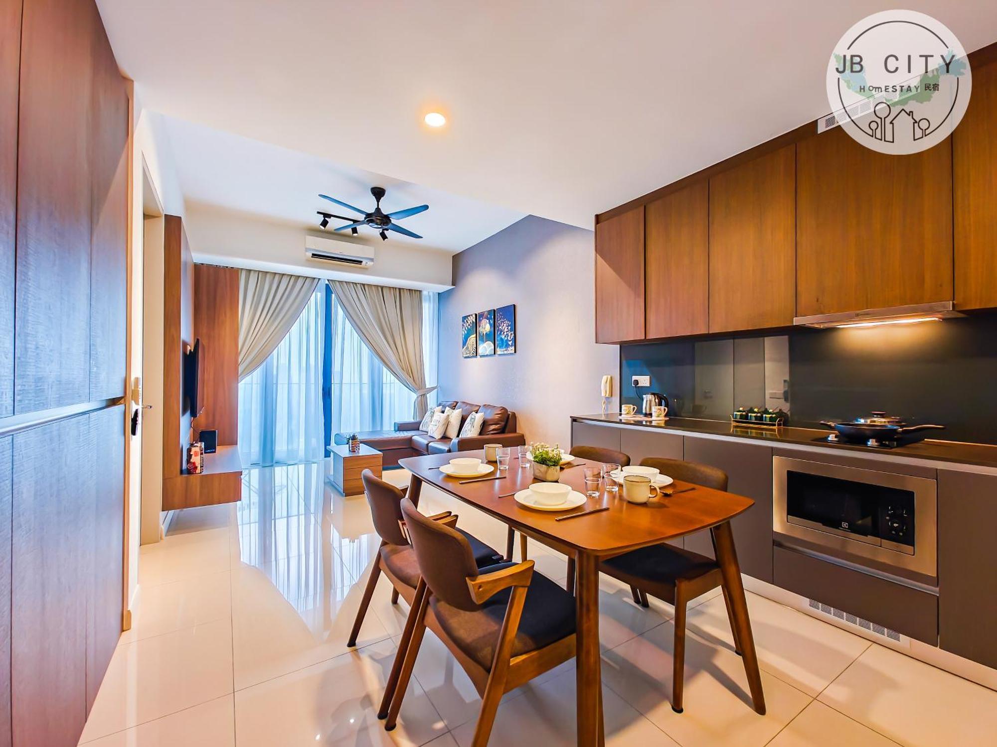 Grand Medini By Rr Jbcity 努沙再也 外观 照片